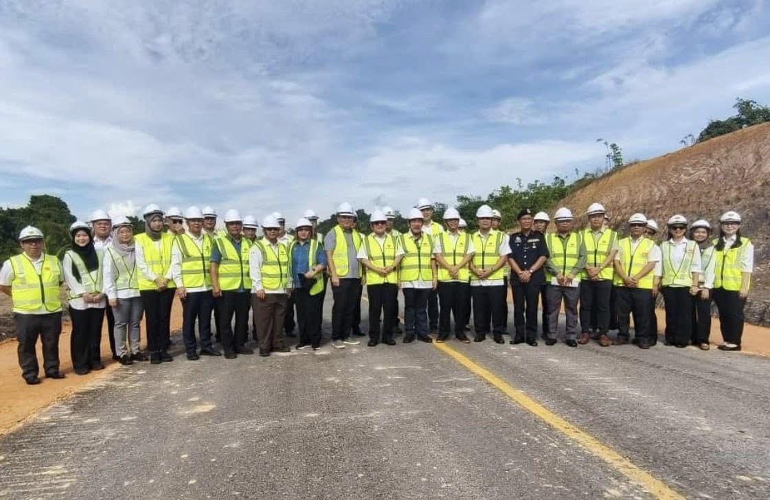 Projek Naik Taraf Jalan Padawan Fasa 1 Capai 35.89 Peratus