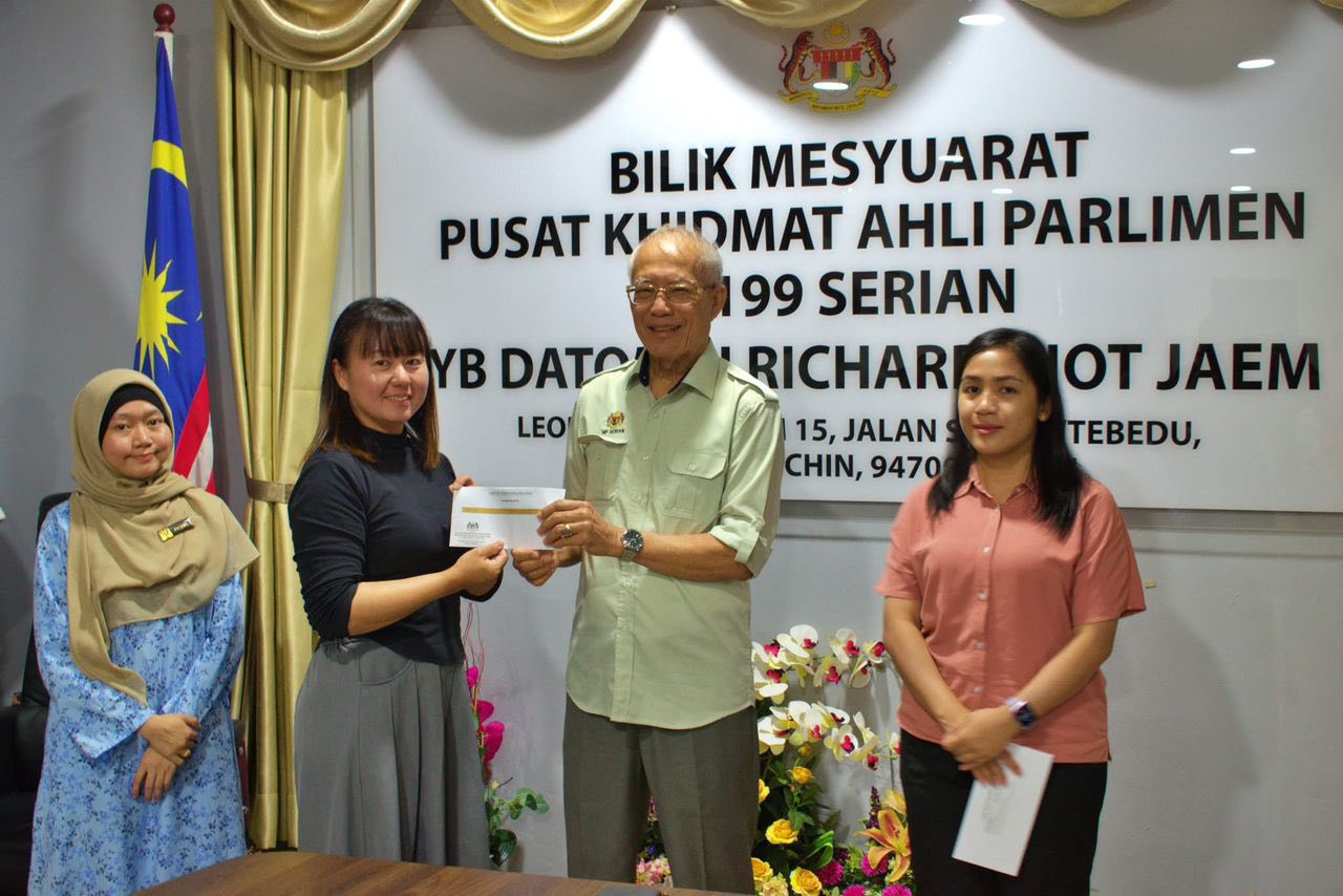 Sumbangan MRP, SPM & Insentif IPT Berjumlah RM614,600 Diserahkan Di Serian