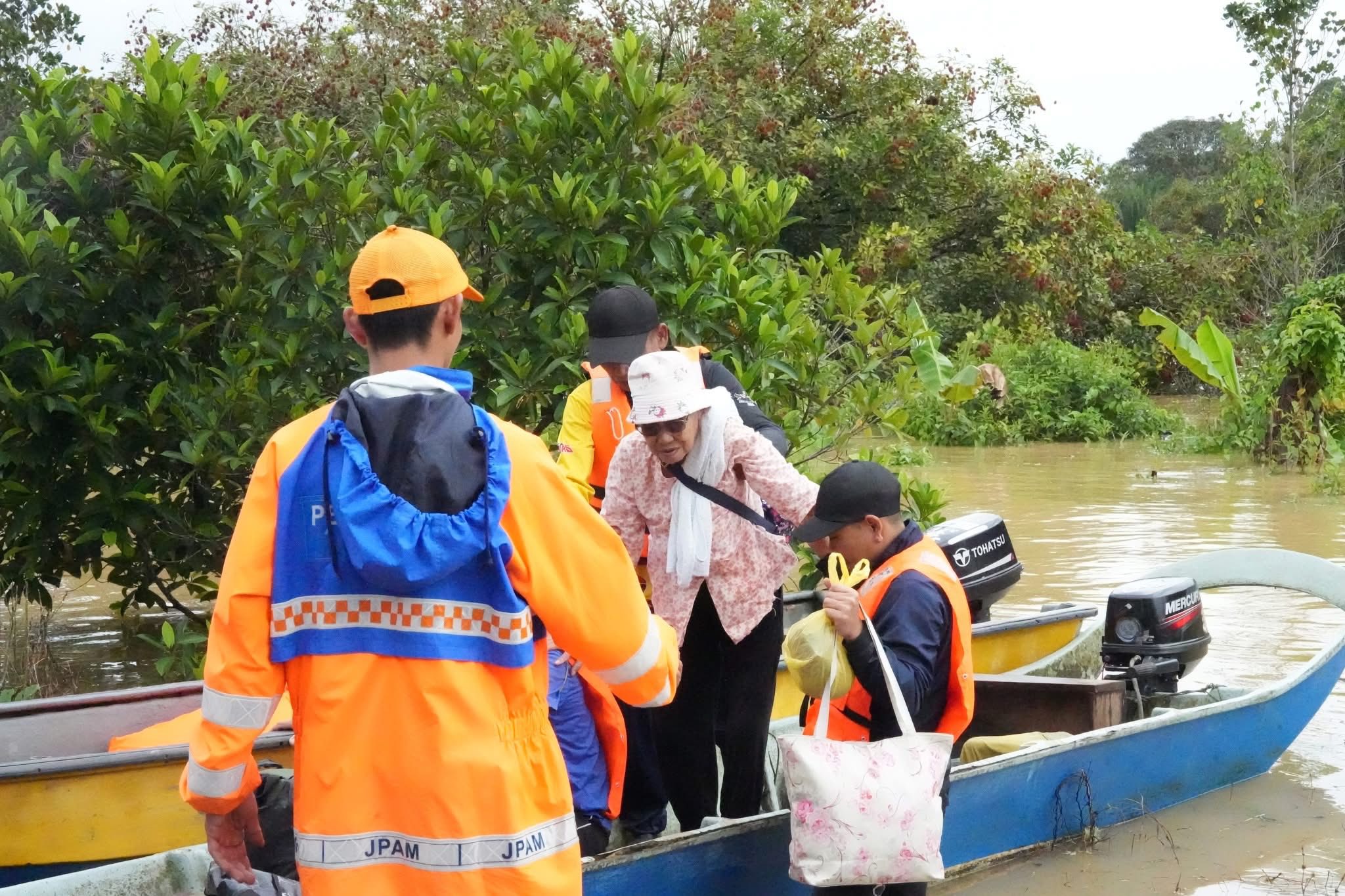 3,890 Mangsa Ditempatkan di 40 PPS di Seluruh Sarawak, Bahagian Serian Paling Terjejas
