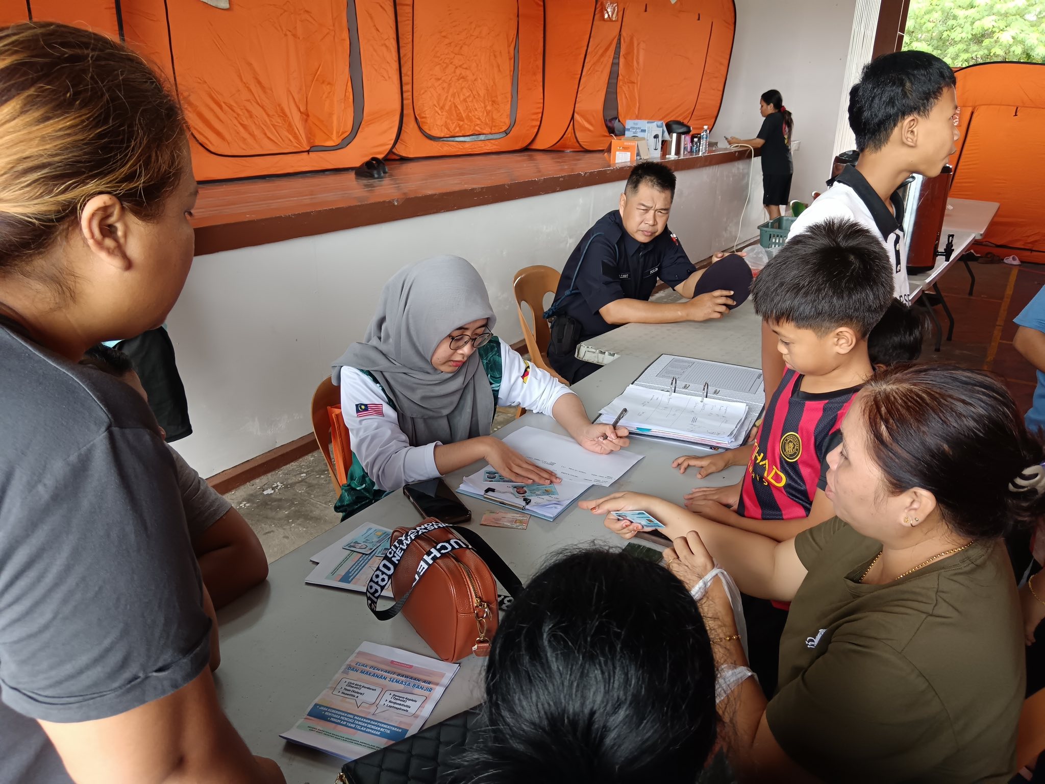 PPS Depo Balai Ringin Dibuka, 150 Mangsa Banjir Dipindahkan di DUN Balai Ringin