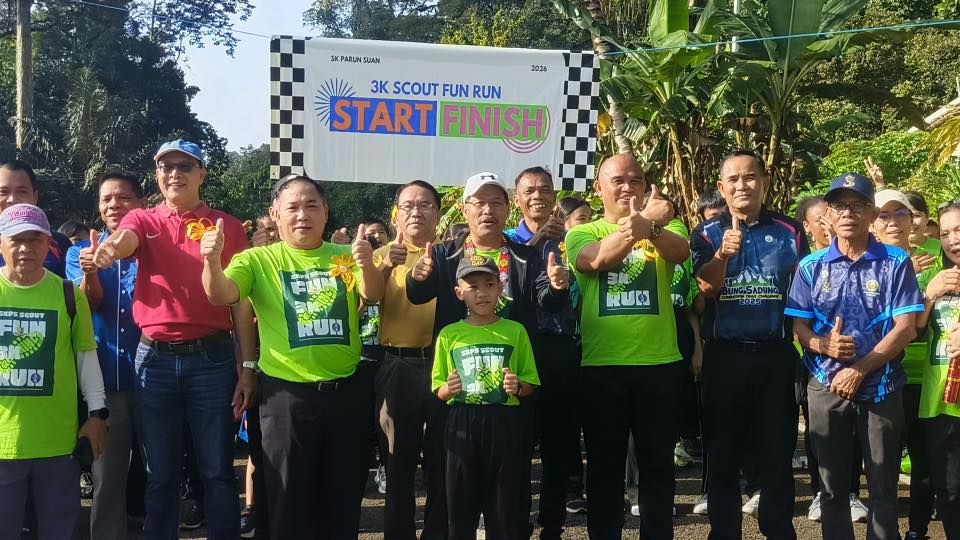 Scout Fun Run SK Parun Suan Meriah, ADUN Tebedu Salur RM10,000 Sokong Pembangunan Pendidikan