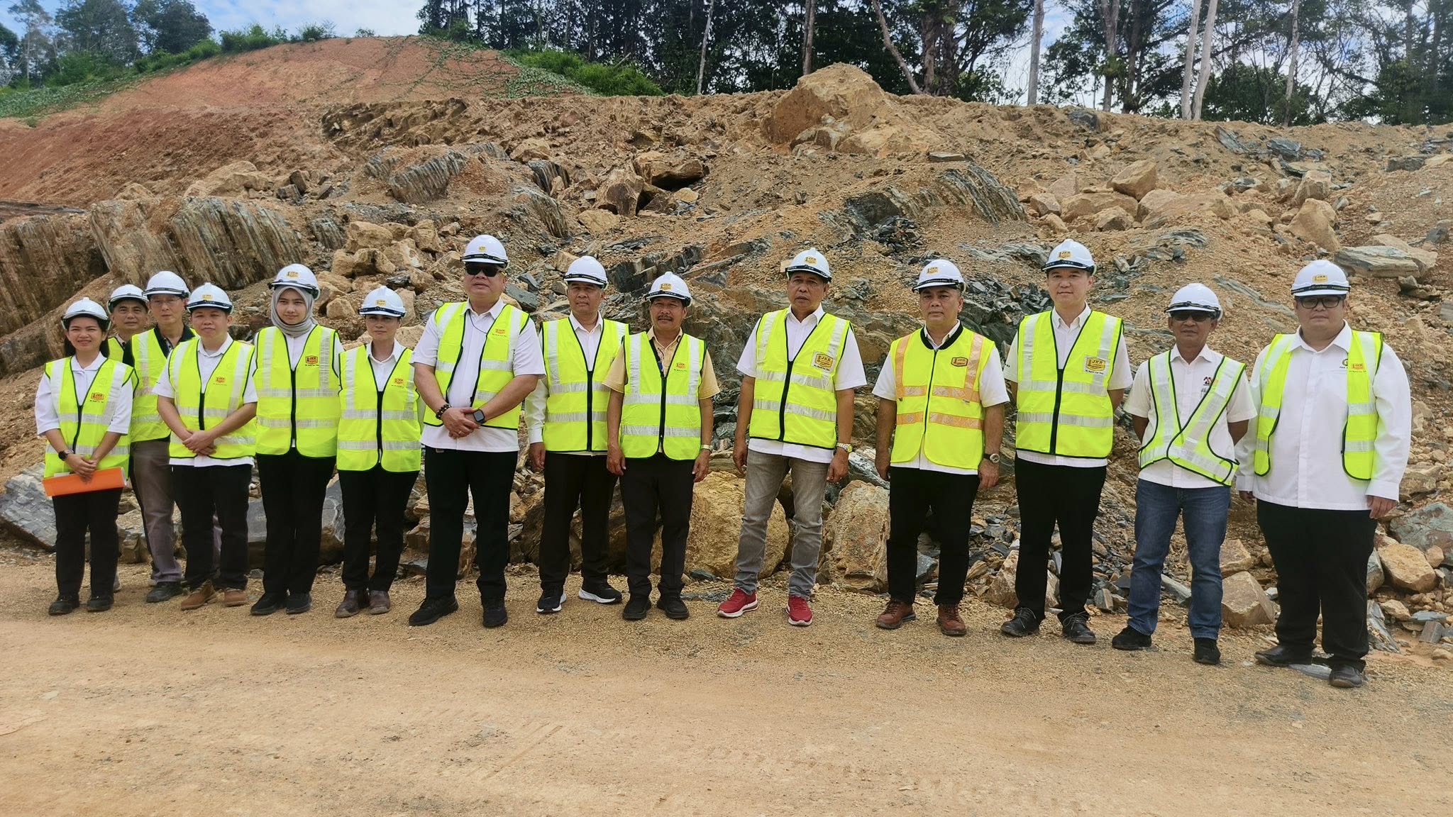 Projek Jalan Temong-Tepoi Fasa 2 Catat 8.5 Peratus Kemajuan